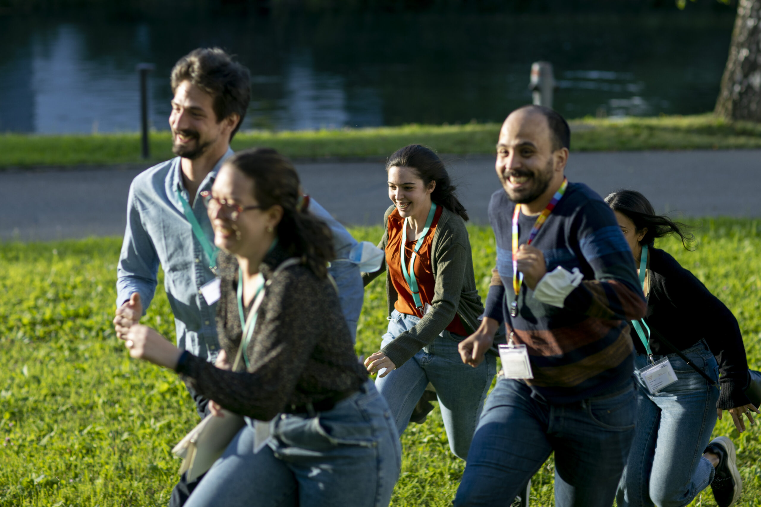 gente corriendo